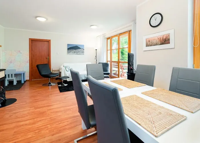 Everysky - Mysliwska Appartement