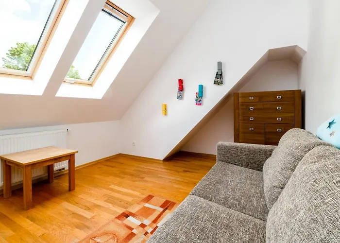 Everysky - Mysliwska Appartement